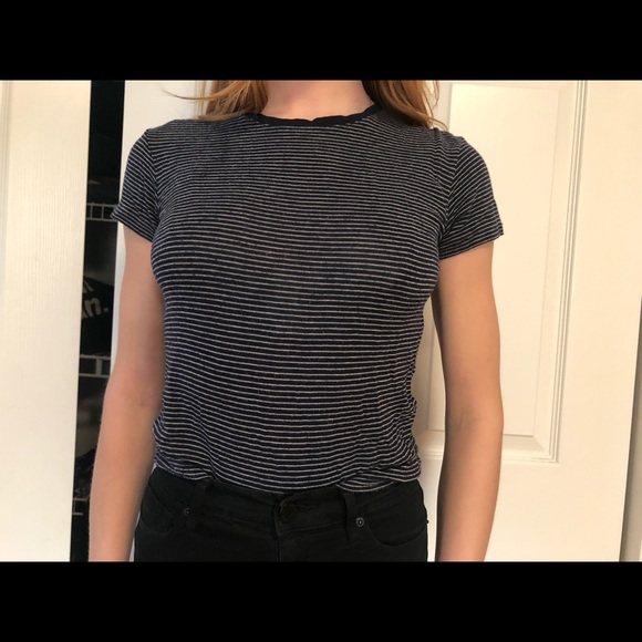 Brandy Melville Striped T Shirt - Picture 3 of 4